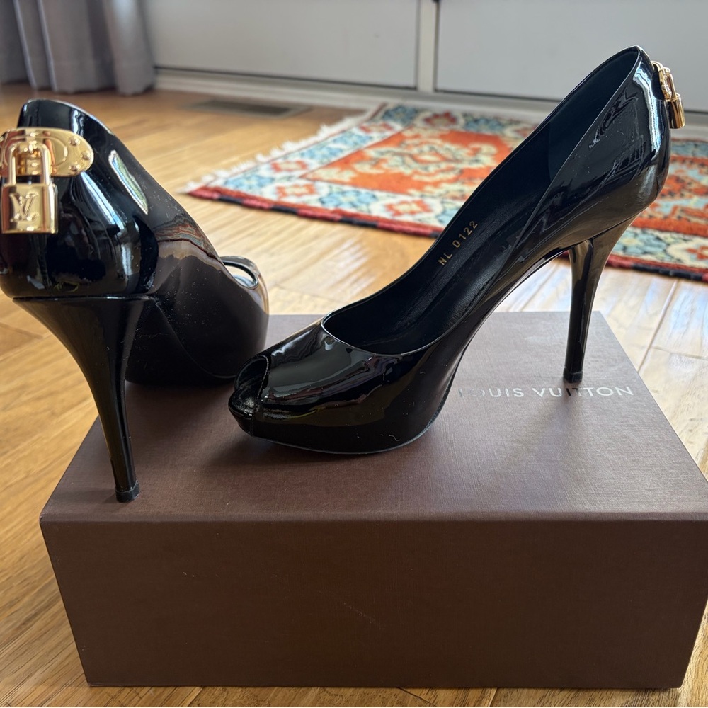 Louis Vuitton Black Patent Leather Peep-Toe Heels